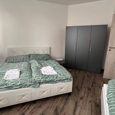 Air-Conditioned, 2 Room Apartment With Balcony, New Building Raca 브라티슬라바 외부 사진